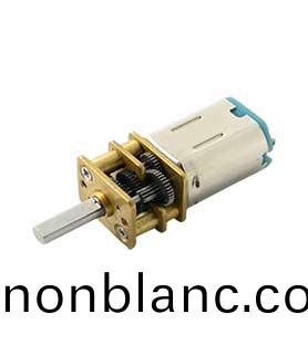 大華(hua)經過篩(shai)選(xuan)，最(zui)終選擇了(le)萬至(zhi)達