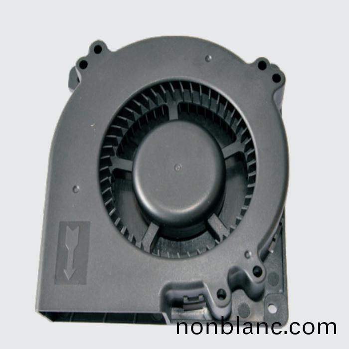 無(wu)刷風機的(de)分類(lei)及(ji)應(ying)用 無刷風機(ji)的(de)分類(lei)及應(ying)用