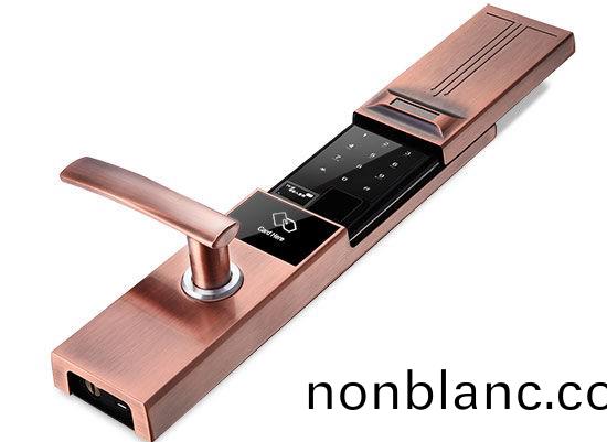 萬(wan)至達(da)爲(wei)智能鎖打(da)造電機 萬至(zhi)達(da)爲智(zhi)能(neng)鎖(suo)打造(zao)電(dian)機(ji)