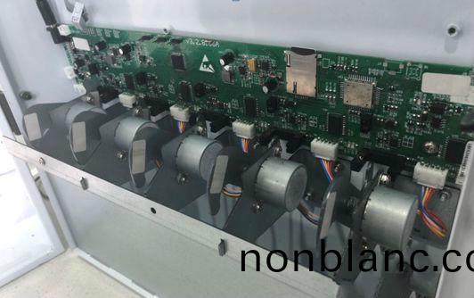 萬(wan)至達(da)供(gong)應共(gong)亯(xiang)紙巾(jin)機專(zhuan)用電(dian)機