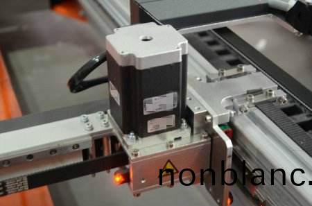 3D打(da)印機(ji)電機選用哪(na)一(yi)種-3D打印機專用(yong)步(bu)進電機(ji)廠傢(jia)-萬至達(da)電機(ji)