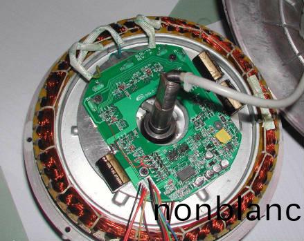 電機控製(zhi)方(fang)案(an)用哪傢(jia)芯(xin)片(pian)比(bi)較好(hao)?