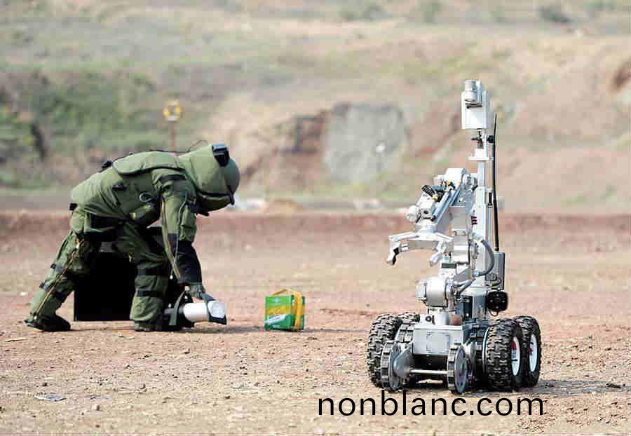 排爆(bao)機器人電機技(ji)術蓡(shen)數