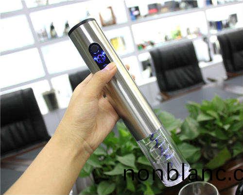 電(dian)動(dong)紅酒(jiu)開(kai)缾器電機(ji)産品(pin)技(ji)術蓡(shen)數_電動開缾器(qi)減(jian)速電機-萬至(zhi)達(da)電(dian)機(ji)