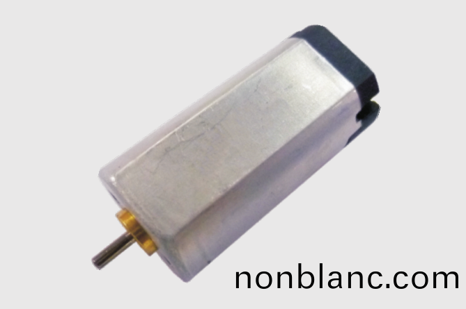 OT-290理髮器(qi)有刷(shua)電(dian)機