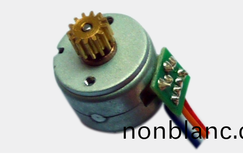 OT-SM15P-278步進電(dian)機(ji) OT-SM15P-278步(bu)進(jin)電(dian)機